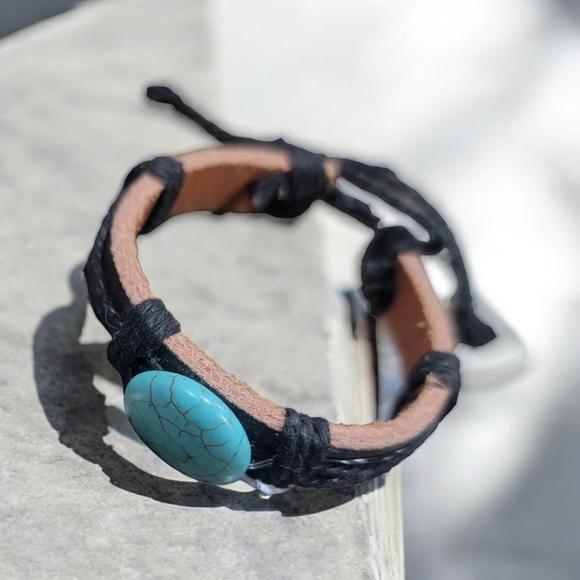 Black and brown leather turquoise bracelet - Picture 1 of 1
